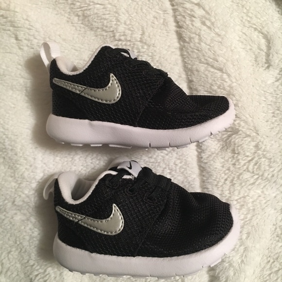 nike roshe one baby